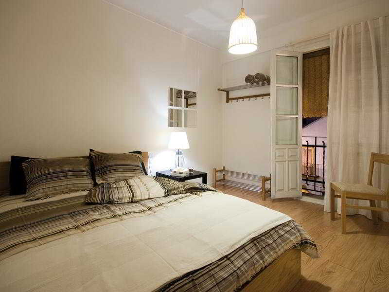 Hostal Five Gates Осуна Экстерьер фото
